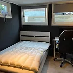 Spacious Modern Villa In Close Proximity To Ons