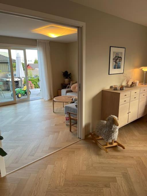 Villaer Spacious Modern In Close Proximity To Ons Stavanger